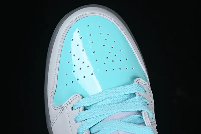 All categories Air Jordan Jordan series basketball shoes Air Jordan 1 Low Air Jordan 1 Low AJ1 Joe 1 patent leather gray green low-top cultural casual sneakers HQ3599-025